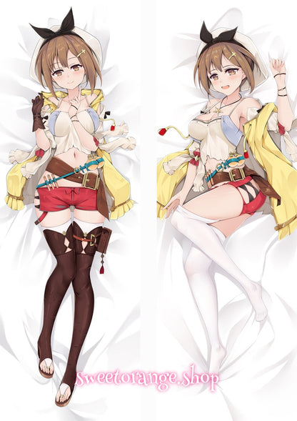 Atelier Ryza: Ever Darkness & the Secret Hideout Body Pillow Cover